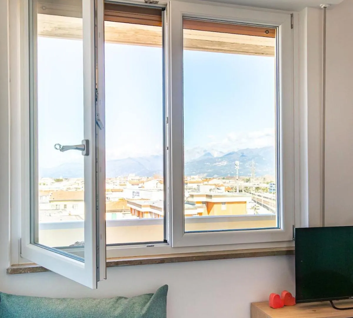 Chez Ale, With Panoramic Terrace In Viareggio Apartment Italy